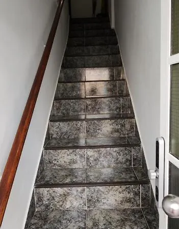 Apartment America *